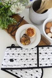 DOUBLE OVEN GLOVE - BLACK SHEEP